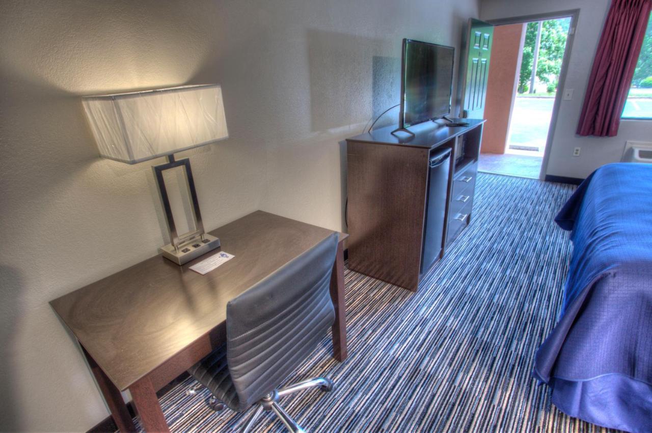 Budgetel Inn And Suites Plus هيلين المظهر الخارجي الصورة