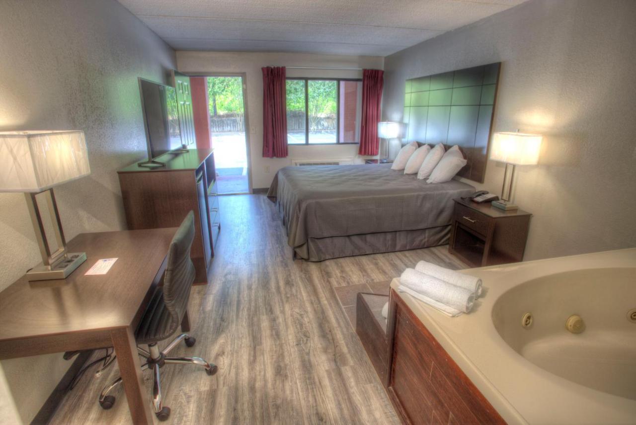Budgetel Inn And Suites Plus هيلين المظهر الخارجي الصورة
