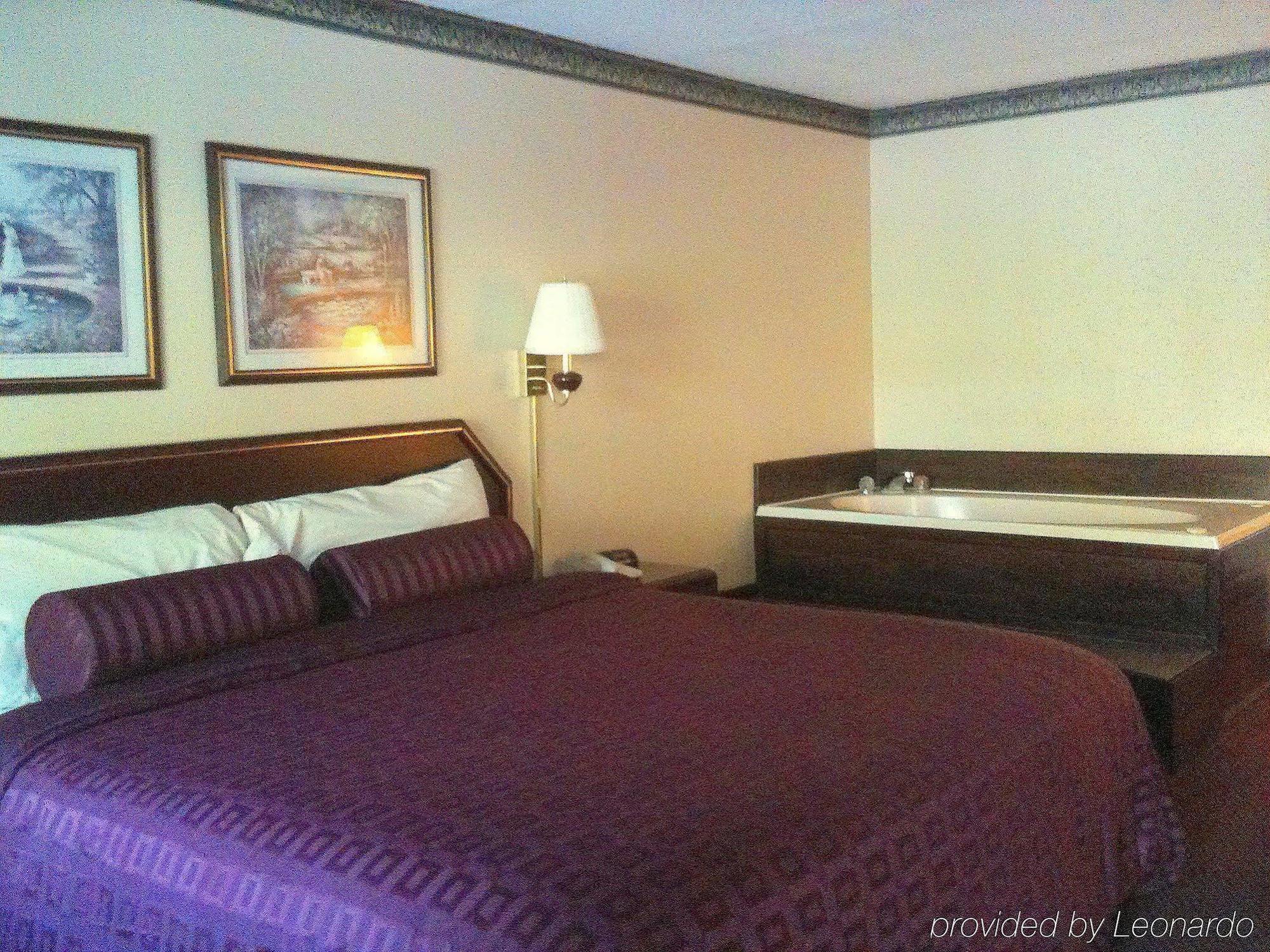 Budgetel Inn And Suites Plus هيلين الغرفة الصورة